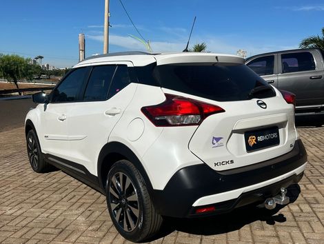Nissan KICKS SL 1.6 16V FlexStar 5p Aut.