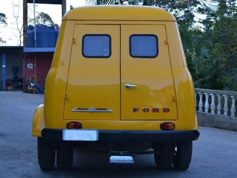 Ford pick up bus