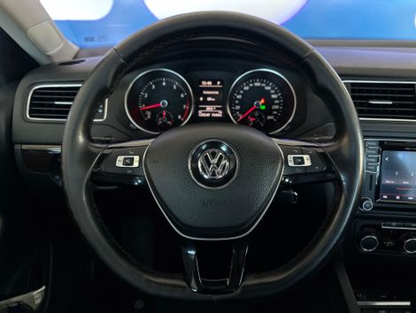 VolksWagen JETTA Comfortline 2.0 T.Flex 8V 4p Tipt.