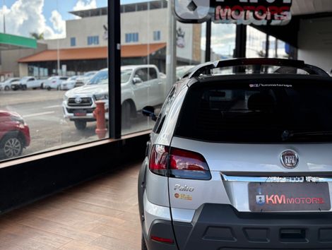 Fiat Palio Week. Adv. Dualogic 1.8 Flex