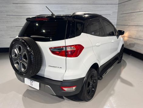 Ford EcoSport FREESTYLE 1.5 12V Flex 5p Aut.