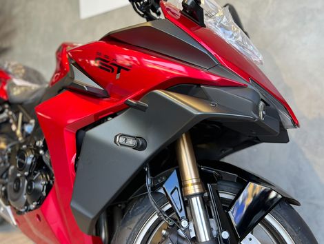 SUZUKI GSX-S 1000 GT
