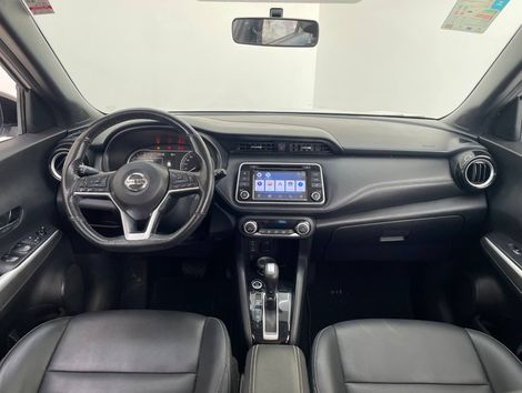 Nissan KICKS SL 1.6 16V FlexStar 5p Aut.