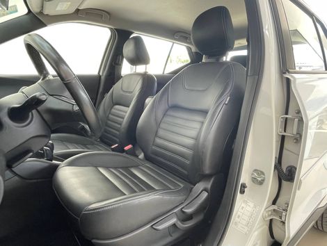 Nissan KICKS SL 1.6 16V FlexStar 5p Aut.