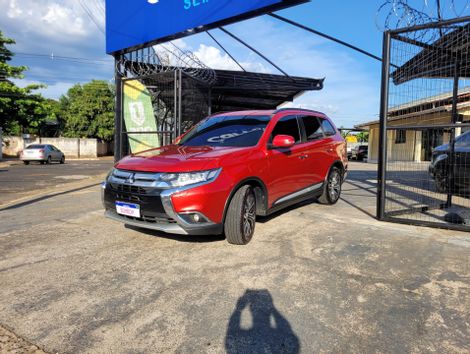 Mitsubishi OUTLANDER 2.2 165cv Diesel Aut.