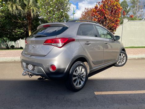 Hyundai HB20X Style 1.6 Flex 16v Mec.