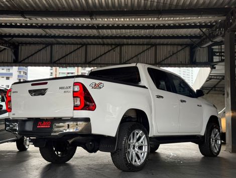 Toyota Hilux CD SRV 4x4 2.8 TDI Diesel Aut.