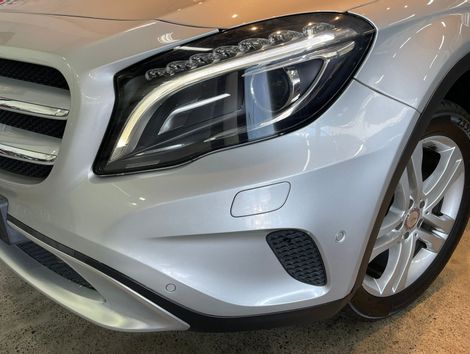 Mercedes GLA 200 Advance 1.6/1.6 TB 16V Flex Aut.