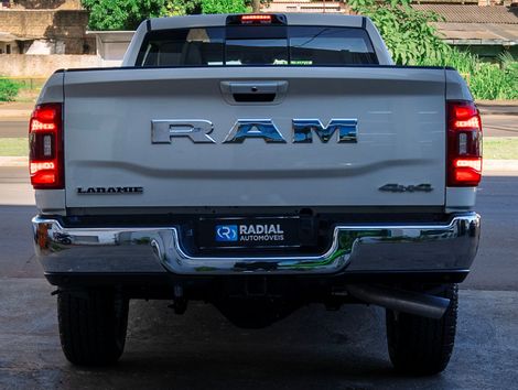 RAM 3500 LARAMIE 6.7 TB CD 4x4 Diesel