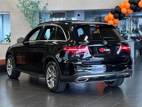 Mercedes GLC 250 Sport 4MATIC 2.0 TB 16V Aut.