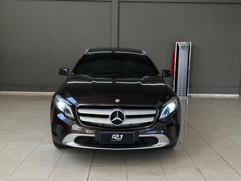 Mercedes GLA 200 Vision 1.6/1.6 TB 16V Flex Aut.