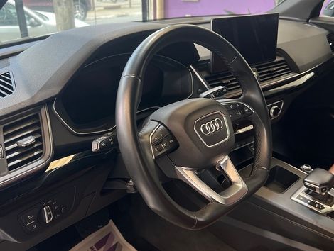 Audi Q5 S-Line Black 2.0 TFSI Quat. S-Tronic