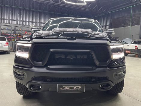 RAM 1500 LIMITED 5.7 CD 4x4 Aut.