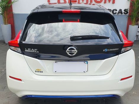 Nissan LEAF Aut. (Elétrico)