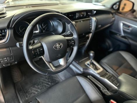 Toyota SRX 4x4 2.8 TDI 16V Dies. Aut.