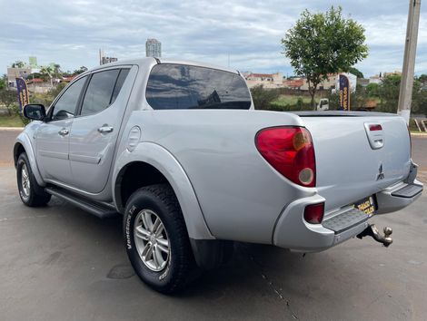 Mitsubishi L200 Triton HPE 3.2 CD TB Int.Diesel Aut