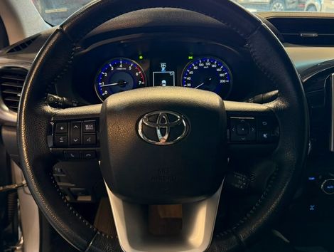 Toyota Hilux CD SRV 4x4 2.7 Flex 16V Aut.