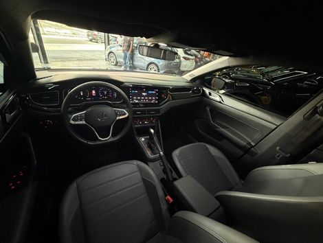 VolksWagen Nivus Highline 1.0 200 TSI Flex Aut.