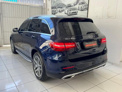 Mercedes GLC 250 Sport 4MATIC 2.0 TB 16V Aut.