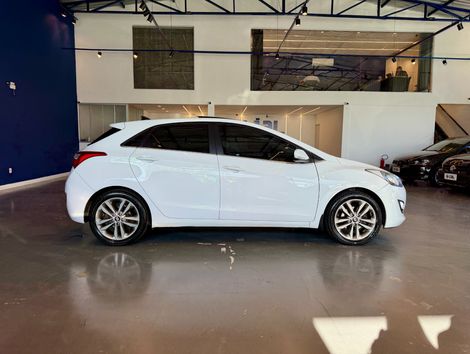 Hyundai i30 1.8 16V Aut. 5p