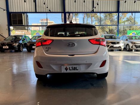 Hyundai i30 1.8 16V Aut. 5p