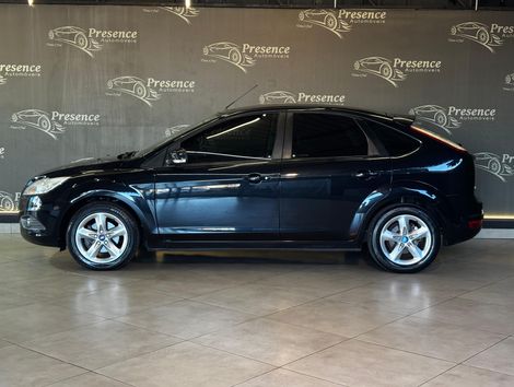 Ford Focus 1.6 S/SE/SE Plus Flex 8V/16V  5p