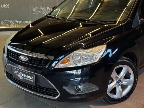 Ford Focus 1.6 S/SE/SE Plus Flex 8V/16V  5p