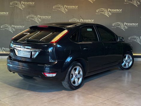Ford Focus 1.6 S/SE/SE Plus Flex 8V/16V  5p