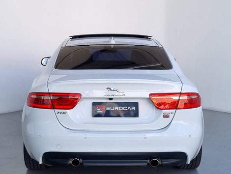 Jaguar XE 2.0 Turbocharged R-Sport Aut.