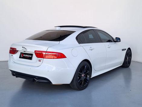 Jaguar XE 2.0 Turbocharged R-Sport Aut.