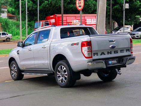 Ford Ranger Limited 3.2 4x4 CD Diesel Aut.