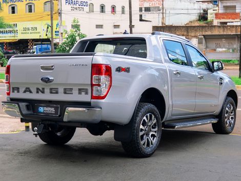 Ford Ranger Limited 3.2 4x4 CD Diesel Aut.