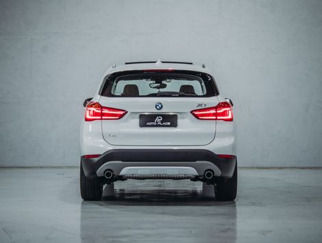 BMW X1 SDRIVE 20i X-Line 2.0 TB Active Flex