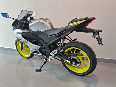 YAMAHA YZF R-15 155 ABS