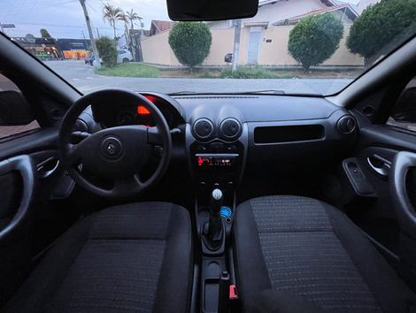 Renault SANDERO Expression Hi-Flex 1.6 8V 5p