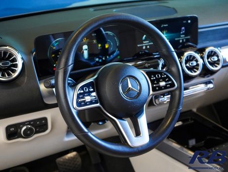 Mercedes GLB 200 Advance 1.3 TB 16V Aut.