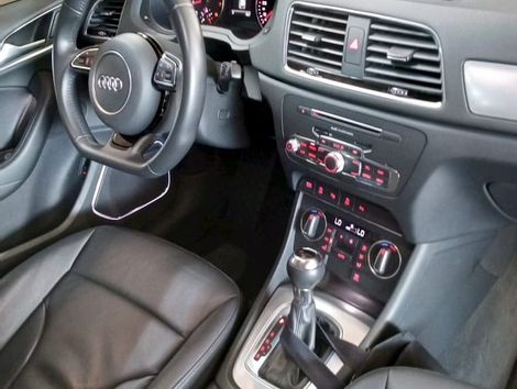 Audi Q3 Black Ed. 1.4 TFSI Flex/Black S-tron.