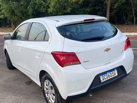 Chevrolet ONIX HATCH LT 1.0 8V FlexPower 5p Mec.