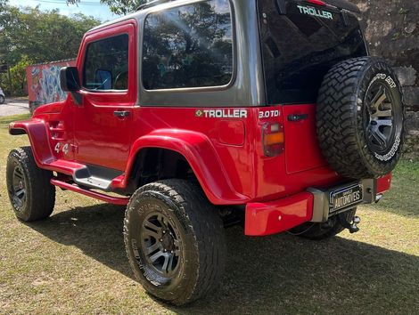 Troller T-4 4x4 3.0 TB Int. Cap. Rígida Diesel