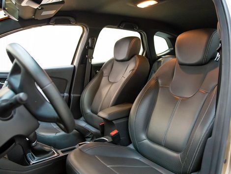 Renault CAPTUR Intense 1.3 TB 16V Flex 5p Aut.