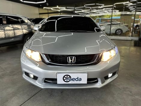 Honda Civic Sedan LXR 2.0 Flexone 16V Aut. 4p