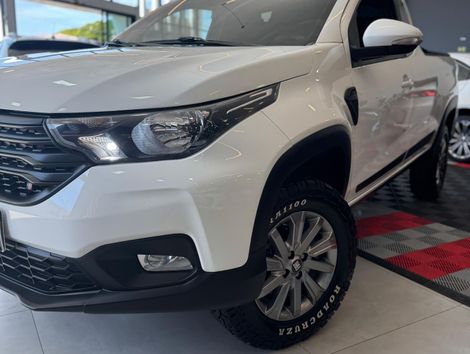 Fiat Strada Freedom 1.3 Flex 8V  CS Plus
