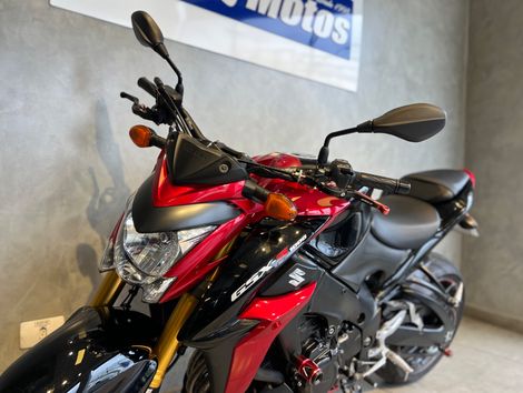 SUZUKI GSX-S 1000