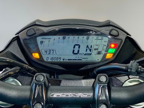 SUZUKI GSX-S 750