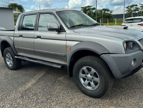 Mitsubishi L200 OUTDOOR GLS 2.5 4X4 CD TDI Diesel