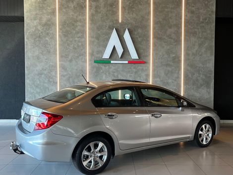 Honda Civic Sedan EXS 1.8/1.8 Flex 16V Aut. 4p