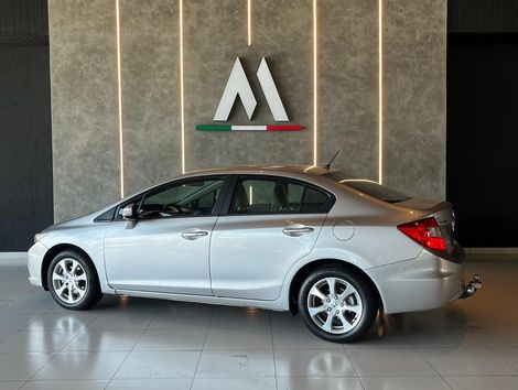 Honda Civic Sedan EXS 1.8/1.8 Flex 16V Aut. 4p