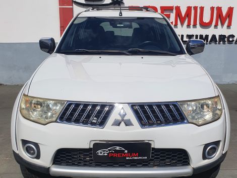 Mitsubishi Pajero DAKAR HPE 3.2 4x4 T.I Dies 5p Aut