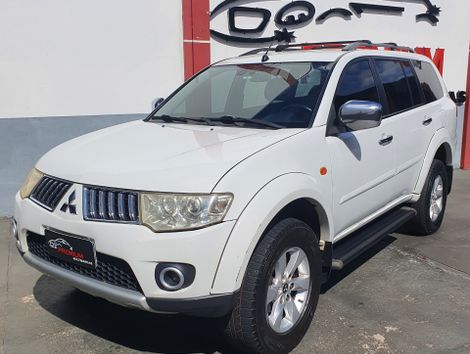 Mitsubishi Pajero DAKAR HPE 3.2 4x4 T.I Dies 5p Aut