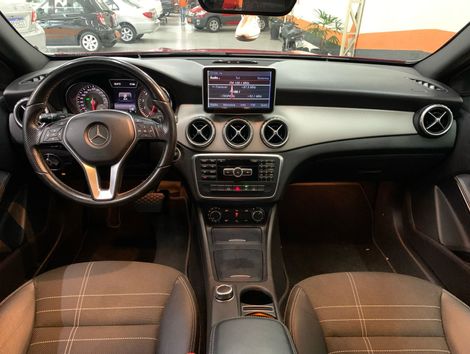 Mercedes GLA 200 Advance 1.6/1.6 TB 16V Flex Aut.